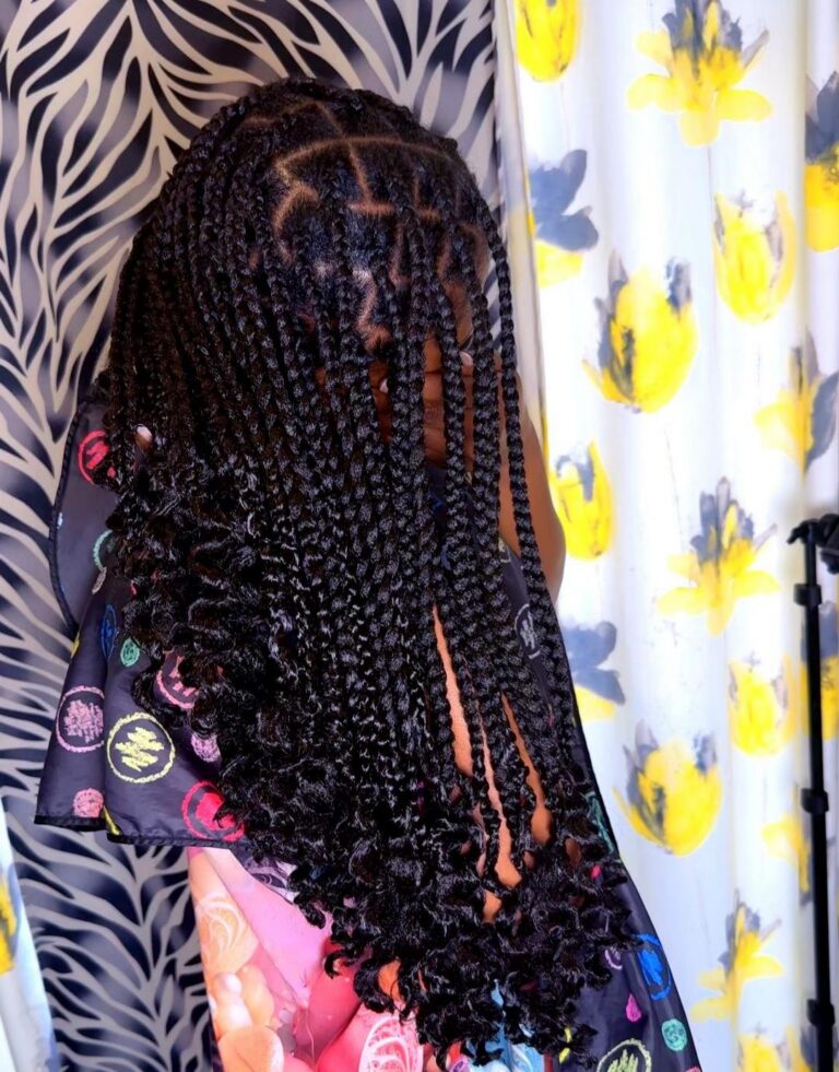 Braids large (dos) - Christelle Afro Naturelle